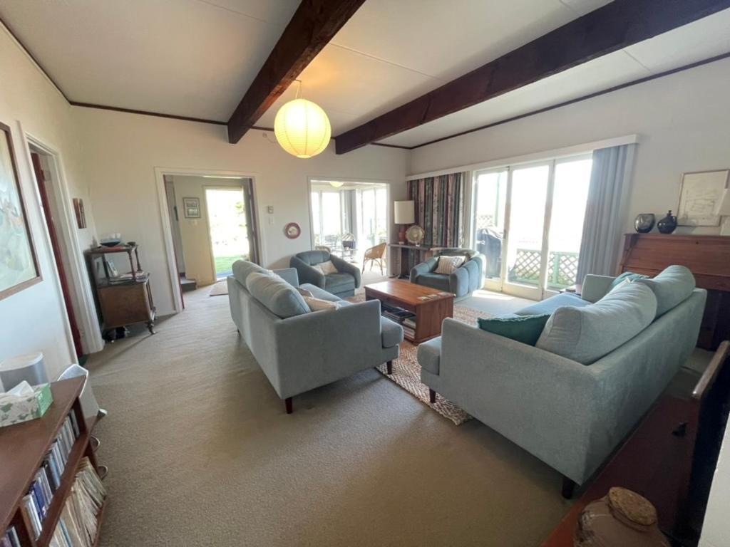 Jacaranda Lodge - Napier Hill Holiday Home Экстерьер фото