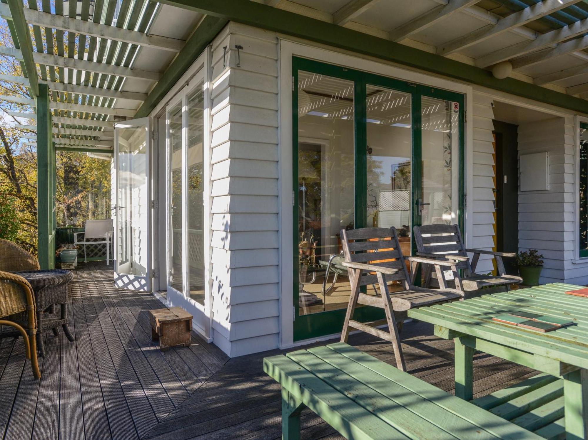 Jacaranda Lodge - Napier Hill Holiday Home Экстерьер фото
